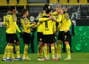 米兰APP下载-多特蒙德客场不敌对手，晋级形势日益严峻