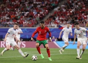 米兰体育官方网站-荷兰横扫捷克，闯入欧洲杯半决赛