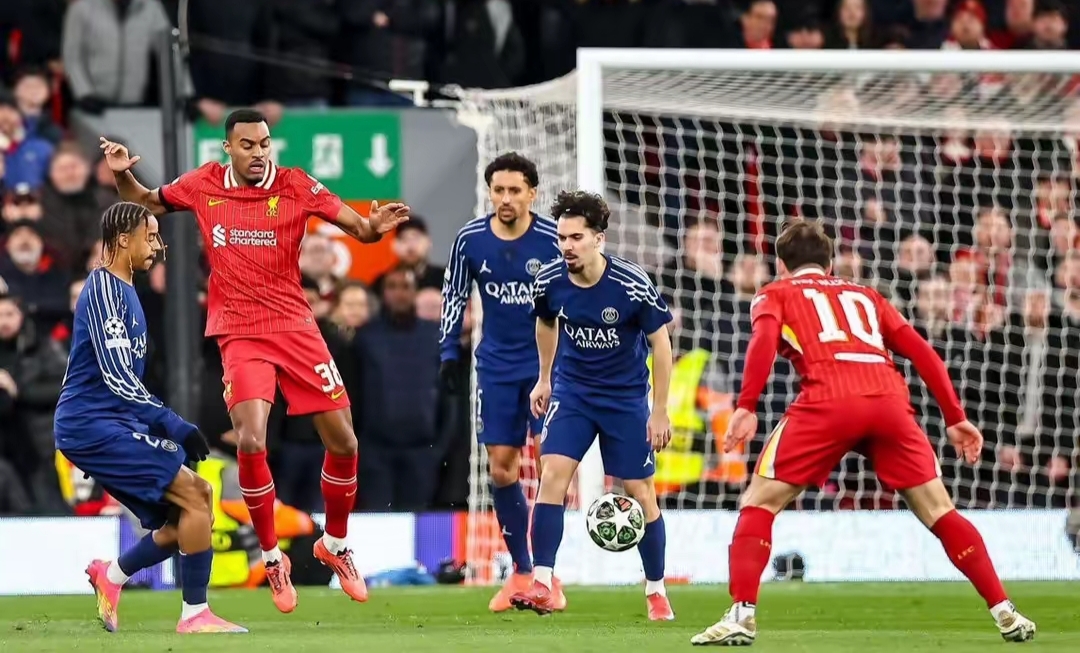 支球队欧洲预选赛冲击榜首，竞争激烈