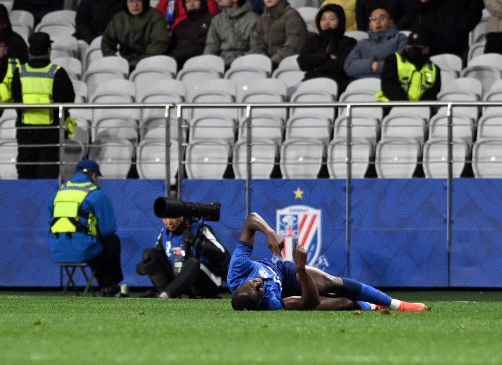 关于队员受伤影响赛事进程,球队状态起伏不定的信息 关于队员受伤影响赛事进程,球队状态起伏不定的信息