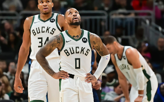 雄鹿负于凯尔特人,字母哥遭遇封堵 雄鹿负于凯尔特人,字母哥遭遇封堵