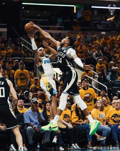 雄鹿逆转篮网,近期NBA比赛热点还原 雄鹿逆转篮网,近期NBA比赛热点还原