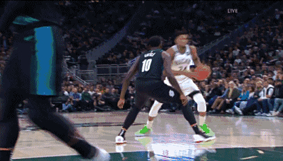 雄鹿击败开拓者，实力不容小觑！