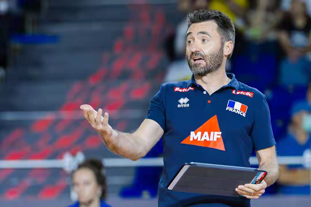 法国队完胜中国队,林高远统治全场的简单介绍 法国队完胜中国队,林高远统治全场的简单介绍